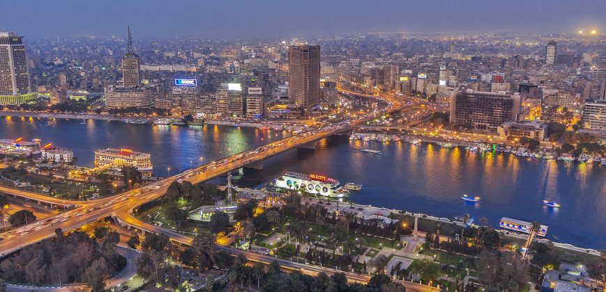 Situada a aproximadamente 45 km a leste do Cairo, a Capital Administrativa promete ser uma virada de página na história egípcia. (Foto: Wikimedia)