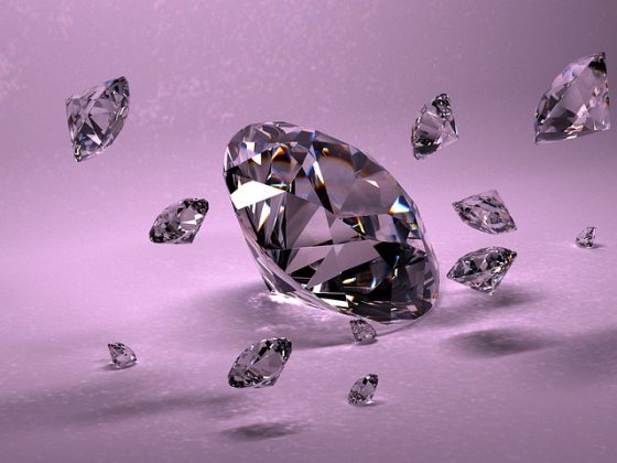 Cerca de 300 gramas de cinzas são necessárias para criar o diamante. (Foto: pixabay)