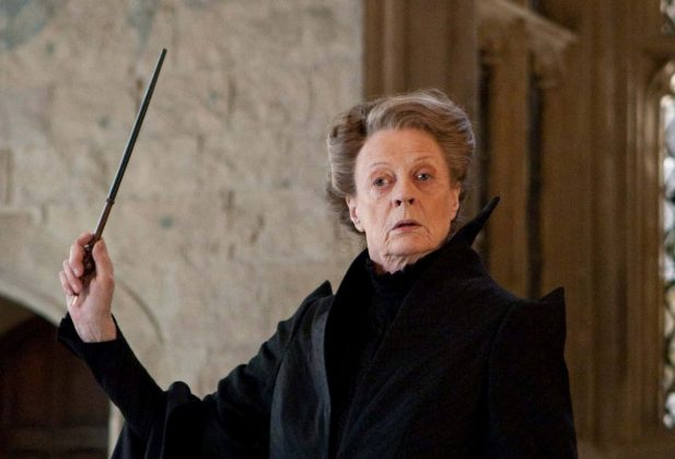 A atriz Maggie Smith faleceu aos 89 anos nesta sexta-feira, 27 de setembro (Foto: Reprodução/Harry Porter/Warner Bros)