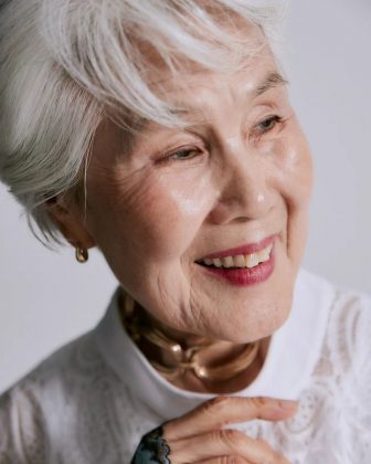 A mulher protagonizou momentos marcantes durante o evento Miss Coreia do Sul (Foto: Reprodução/Instagram/@soonhwa01)