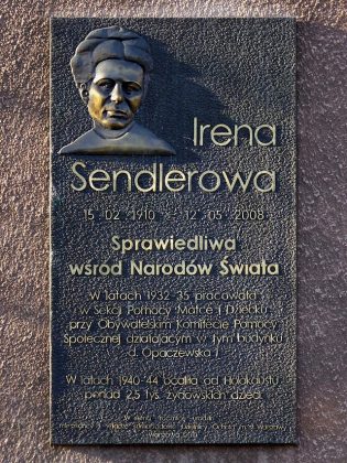 Em 1943, a Gestapo prendeu Irena, mas mesmo sob tortura, ela não revelou o nome de nenhuma criança que havia salvado (Foto: Reprodução/Wikimedia Commons)