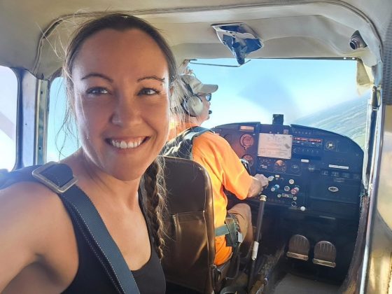 Amanda Gallagher, de 37 anos, morreu após colidir com a hélice de um avião em movimento (Foto: Reprodução/Instagram)