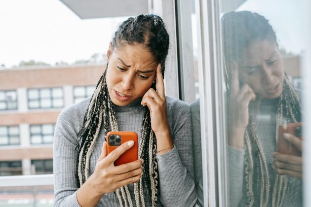 Pesquisadores da Universidade de Amsterdam revelaram que o feedback nas redes sociais afeta a saúde mental dos jovens (Foto: Pexels)