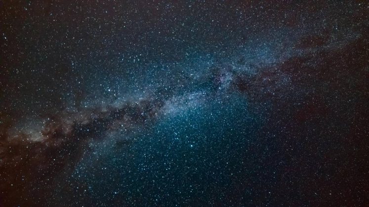 Como nada é impossível, as especulações em torno da existência de um planeta de estrelas passou a ser cogitada. (Foto: Pexels)