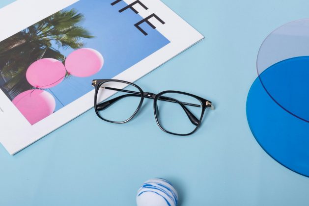 Essas lentes, frequentemente prescritas para pacientes em várias partes do mundo. (Foto: Pexels)