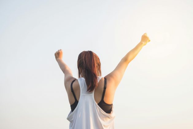 Isso pode ajudar nas regras e decisões sobre a participação de mulheres transgênero em práticas esportivas. (Foto: Pexels)