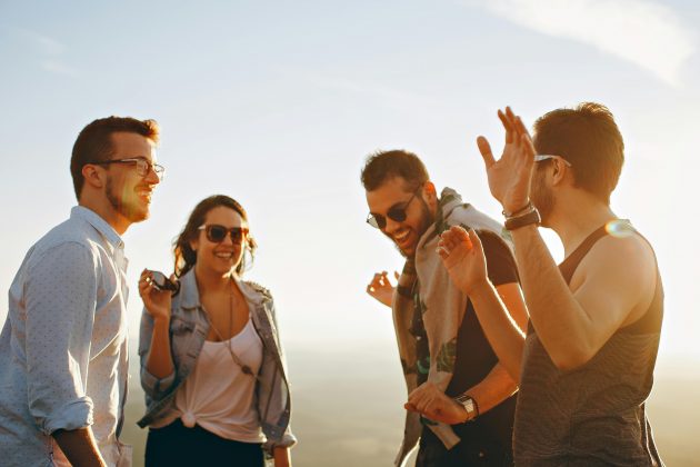 "No entanto, como o efeito das imagens positivas sobre a felicidade não se mostrou uma intervenção importante para o bem-estar, muitos, mas não todos os autores deste artigo, acham improvável que as respostas faciais também sejam significativas", afirmam os cientistas. (Foto: Pexels)