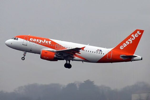 A companhia, em contrapartida, acusou a então funcionária de conduta imprópria e roubo, já que ela não questionou se deveria pagar ou não pelo lanche, que custa 4,50 libras. (Foto: easyJet)