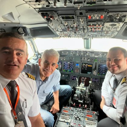 A fumaça tóxica no avião causou a asfixia da maioria dos passageiros. (Imagem: reprodução instagram/ @ricardochusttrajano)