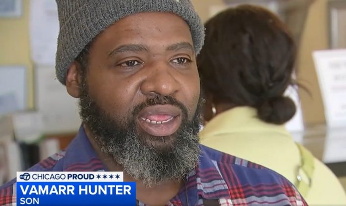 Vamarr Hunter, aos 35 anos, soube que era adotado e iniciou a busca por sua mãe biológica (Foto: Reprodução/ABC 7 Chicago)