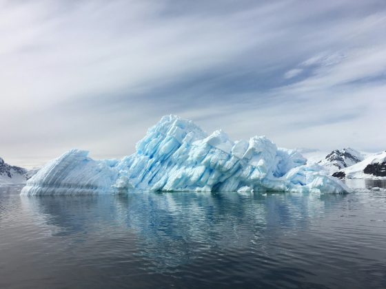 A expedição acontece em um momento crítico para o planeta, com o agravamento das alterações climáticas (Foto: Unsplash)