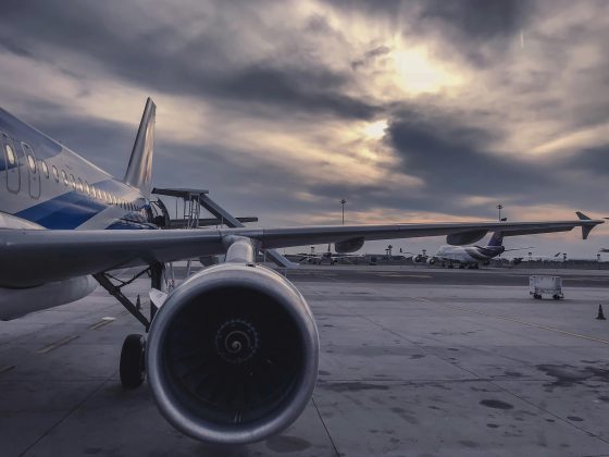 Modelo de IA pode acabar com turbulências em voos em breve. (Foto: Pexels)