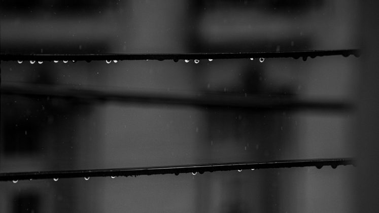 Chuva preta apresenta riscos à saúde? Entenda. (Foto: Pexels)