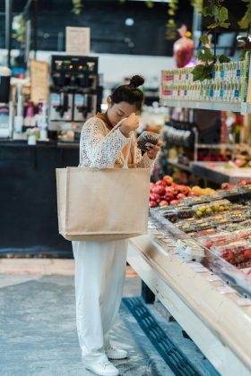 Todavia, estudos apontaram que a cobrança, quando adotada em outras partes do mundo, teve o efeito contrário.  (Foto: Pexels)