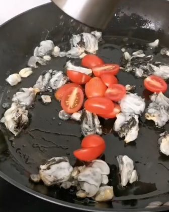 O huitlacoche é conhecido como "caviar asteca" ou "trufa mexicana". (Imagem: reprodução instagram)