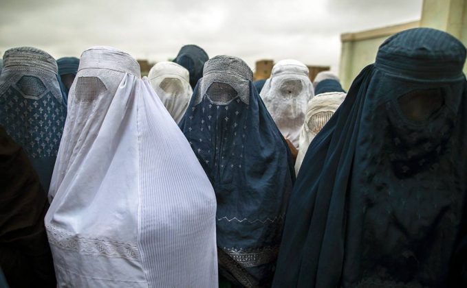 A comunidade internacional, no entanto, segue pressionando por mudanças e pelo respeito aos direitos das mulheres no país (Foto: X)