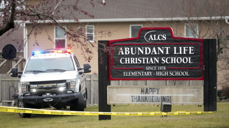 Um ataque a tiros em uma escola particular na cidade de Madison, Wisconsin, resultou na morte de três pessoas, incluindo a própria atiradora, uma estudante de 15 anos (Foto: X)