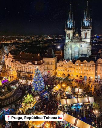 "Praga, com sua arquitetura medieval, é um destino imperdível durante o Natal." (Imagem: reprodução Instagram)