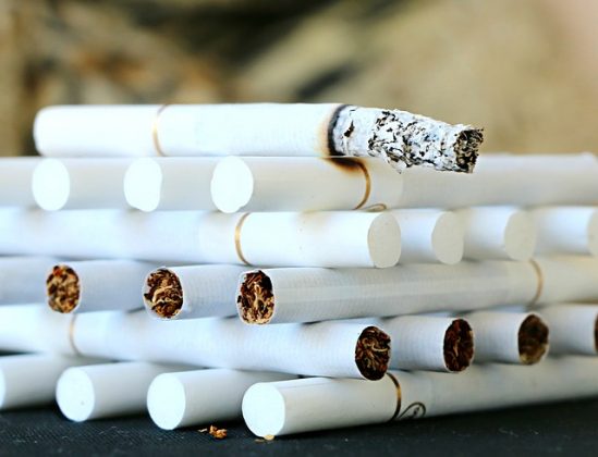 A redução de danos prioriza alternativas menos prejudiciais ao cigarro convencional. (Imagem: pixabay)