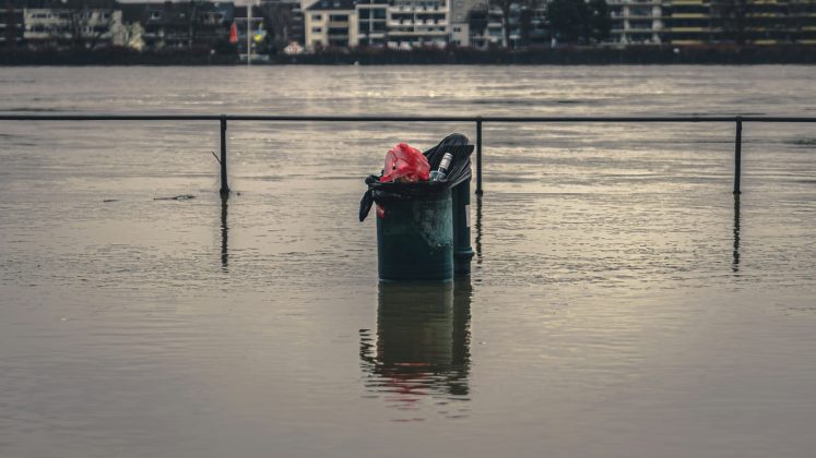 Sem o modelo físico, as simulações incluíam erros; com ele, as imagens geradas mostraram resultados muito próximos dos cenários reais registrados durante a tragédia (Foto: Unsplash)