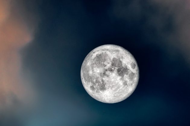 9. A maior Lua Cheia do ano: A Lua de 5 de novembro será a maior e mais brilhante Superlua de 2025. Não perca esse brilho especial no céu (Foto: Pixabay)