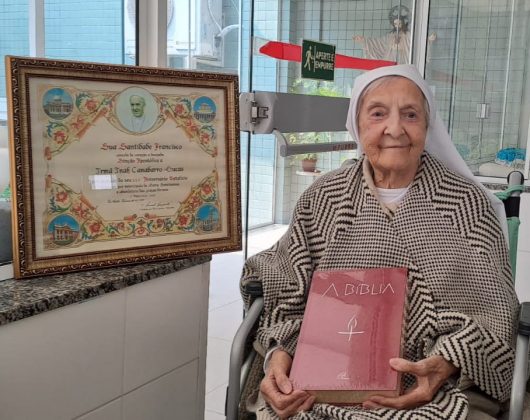 Sua vida religiosa começou aos 16 anos, quando ingressou no internato de Santa Teresa de Jesus, em Santana do Livramento (Foto: X)