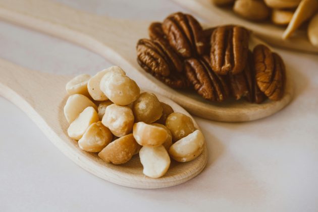 Exames confirmaram que as proteínas das castanhas consumidas pelo namorado provavelmente estavam presentes no fluido seminal, desencadeando a reação (Foto: Pexels)