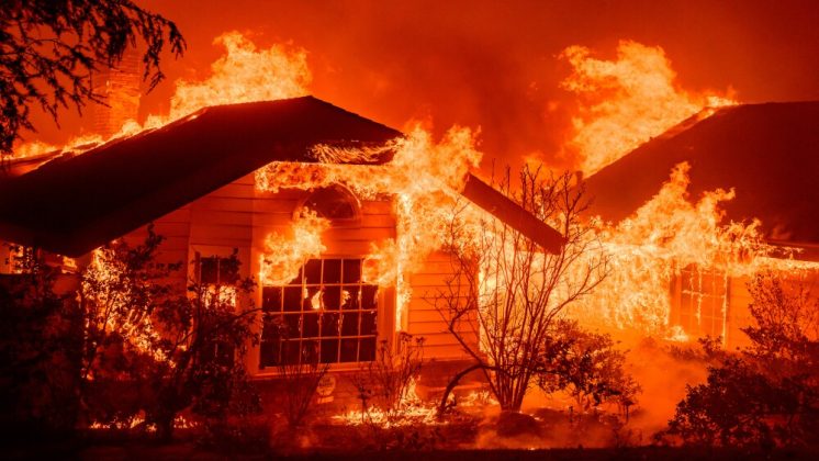 A destruição enfrentada pelo astro ilustra a força devastadora dos incêndios que se tornaram uma realidade cada vez mais frequente na Califórnia (Foto:X)