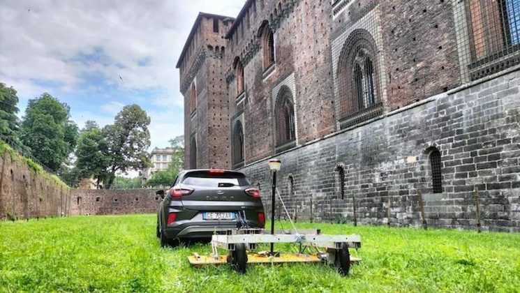 As imagens revelaram túneis escondidos a poucos metros da superfície, dando suporte a teorias de que essas rotas teriam sido construídas para fins militares e estratégicos (Foto: X)