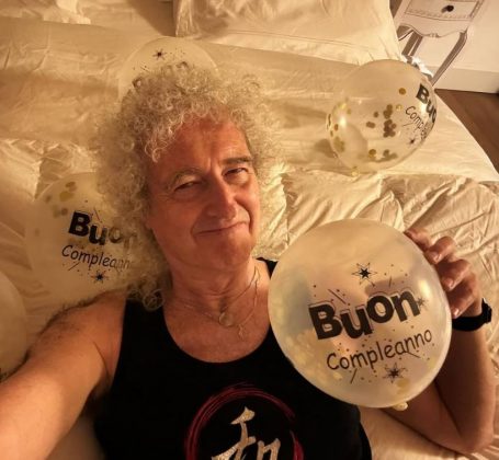 Brian completou seu doutorado em 2007, estudando poeira zodiacal. (Imagem: reprodução Instagram)