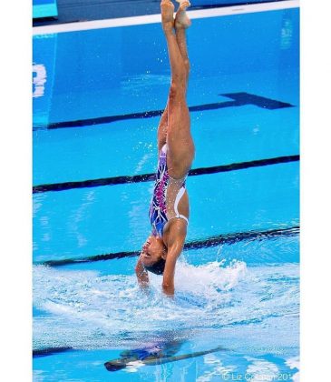 Anita recebeu atendimento imediato na beira da piscina. (Imagem: reprodução Instagram)