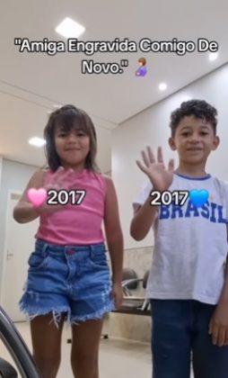 Em fevereiro deste ano, as amigas postaram um vídeo descontraído nas redes sociais, em que aparecem com seus filhos e fazem uma brincadeira: "Amiga, engravida comigo de novo?". O vídeo se espalhou rapidamente, alcançando milhões de visualizações (Foto: Reprodução/Instagram)