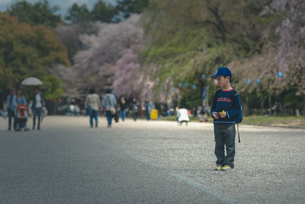 Mesmo com as iniciativas implementadas em 2023 pelo governo de Fumio Kishida para reverter a crise demográfica, a quantidade de nascimentos caiu 5% em relação ao ano anterior (Foto: Unsplash)