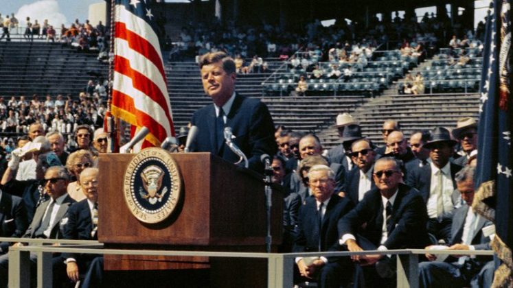 Uma nova força-tarefa no Congresso dos Estados Unidos vai reexaminar o assassinato do ex-presidente John F. Kennedy, ocorrido em 1963 (Foto: X)