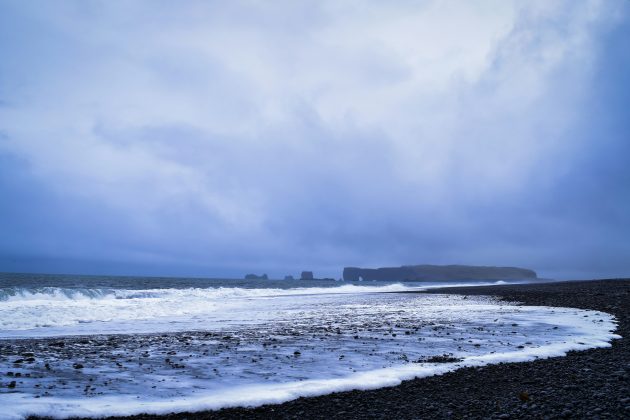 Em dias úmidos, o calor pode parecer mais intenso do que em dias secos, mesmo que os valores registrados sejam semelhantes (Foto: Unsplash)