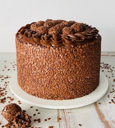 O tradicional bolo de brigadeiro acaba de conquistar projeção internacional. (Imagem: reprodução Instagram)