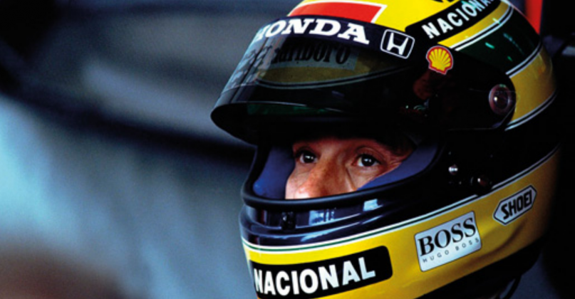Uma das peças mais simbólicas da trajetória de Ayrton Senna entrou para a história novamente — desta vez fora das pistas (Foto: X)