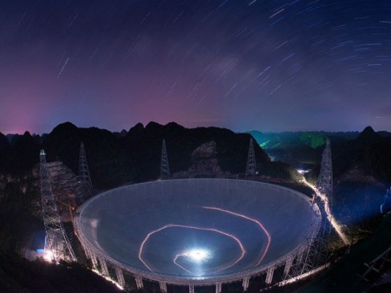 As regiões mais promissoras estão nas crateras que nunca recebem luz solar, o que ajudou a preservar o gelo por bilhões de anos (Foto: X)