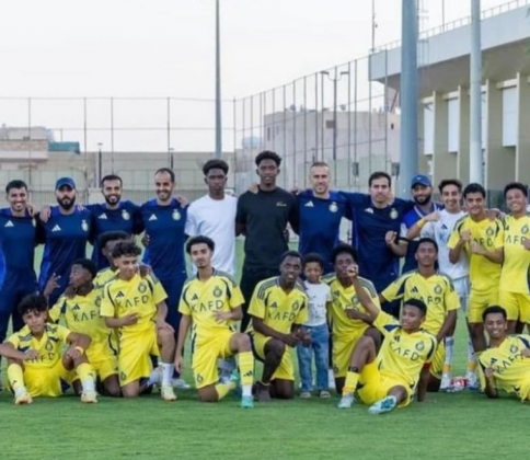 A competição reúne promessas do futebol europeu. (Imagem: reprodução Instagram)