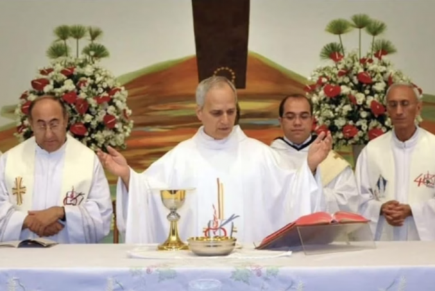 Papa Leão XIV já tomou cerveja em BH e teve encontros marcantes com religiosos mineiros (Foto: X)