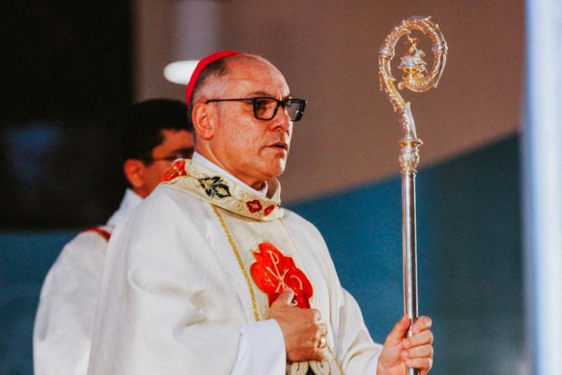 Foi ele quem articulou o apoio de cardeais latino-americanos e africanos ao nome do então desconhecido cardeal Karol Wojtyla, da Polônia, que viria a se tornar João Paulo II (Foto: X)