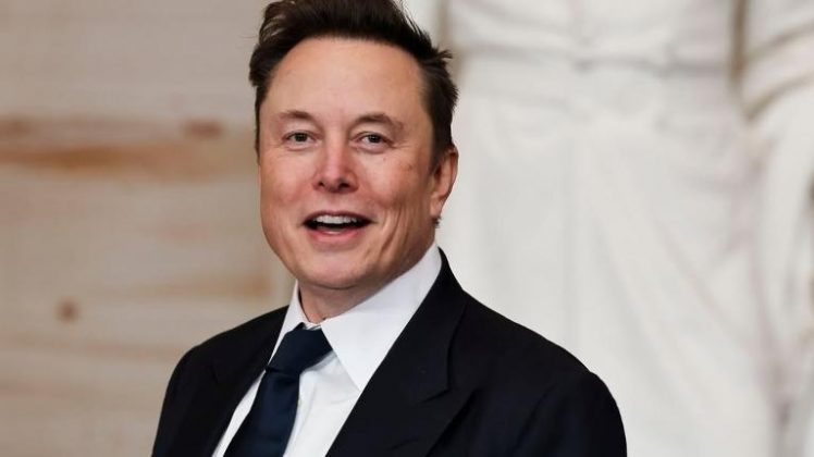 Segundo Gates, o fim das operações da USAID — dissolvida em fevereiro por um novo órgão criado por Musk, o Department of Government Efficiency — paralisou o envio de vacinas, alimentos e medicamentos a regiões em situação crítica. (Foto: X)