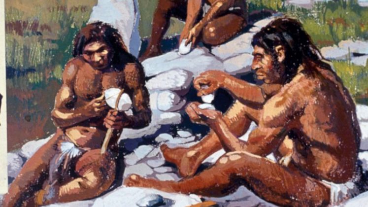 Isso indica que os neandertais tomavam decisões conscientes a cada golpe — e não apenas reproduziam um padrão (Foto: X)