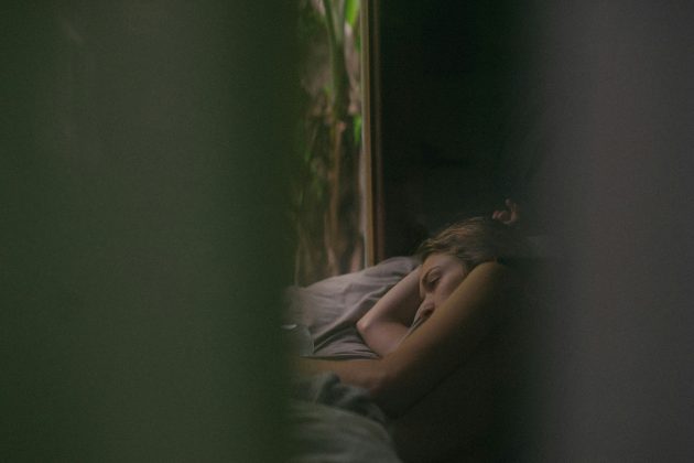 Nos testes em laboratório, camundongos com a mutação dormiram, em média, meia hora a menos por dia (Foto; Unsplash)